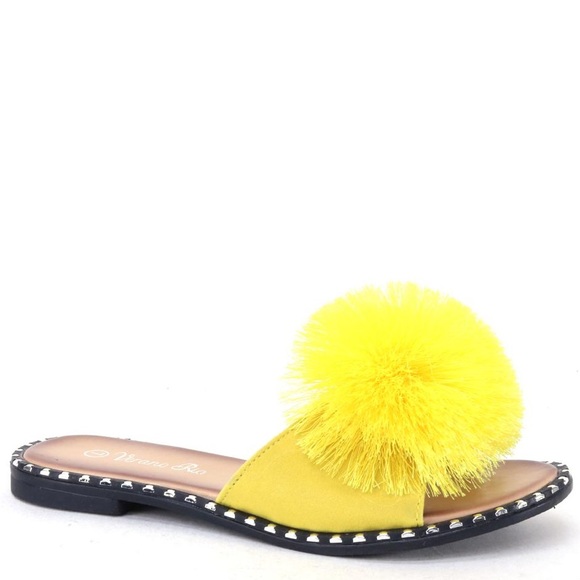 Verano Rio Shoes - Size 6 Summer Yellow Pom Silver Stud Slide-In Mule Sandal